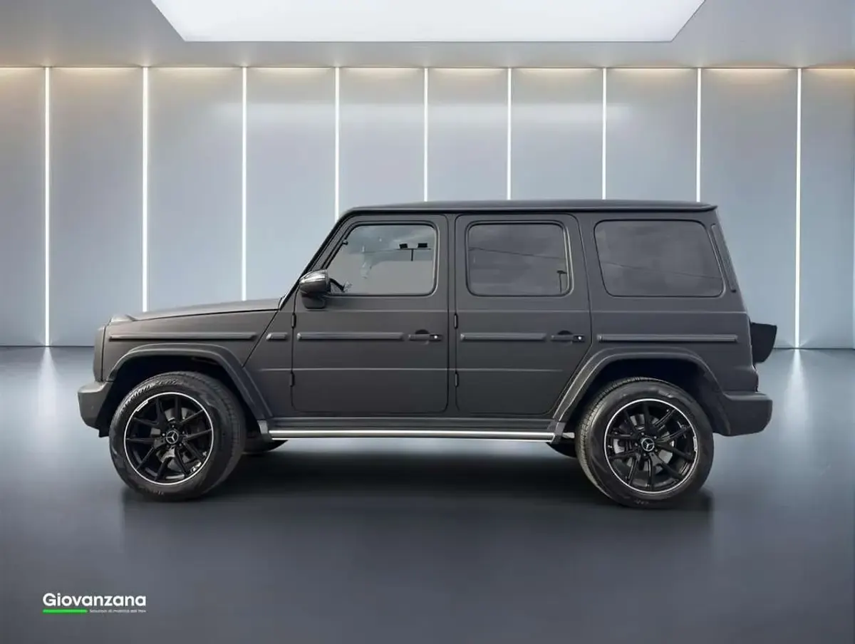 Usata Mercedes G400 Premium 330 CV (242 kW) 2022 Nero opaco SUV