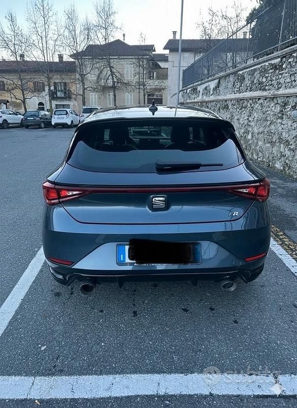 Blu Usata 2020 Seat Leon Tre volumi | 20.500 € (Cara) - Immagine 1/4