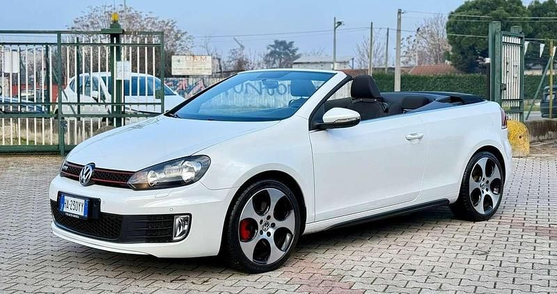 Usata VW Golf Cabriolet GTI 211 CV (155 kW) 2014 Perla white Cabrio