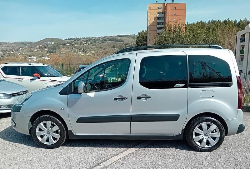 Usata Citroën Berlingo XTR 92 CV (67 kW) 2014 Argento Monovolume