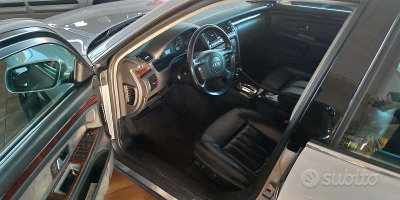 Usata Audi A8 Sport 180 CV (132 kW) 2000 Grigio Berlina