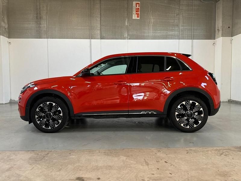 Usata Fiat 600 La Prima 101 CV (74 kW) 2024 Arancione SUV