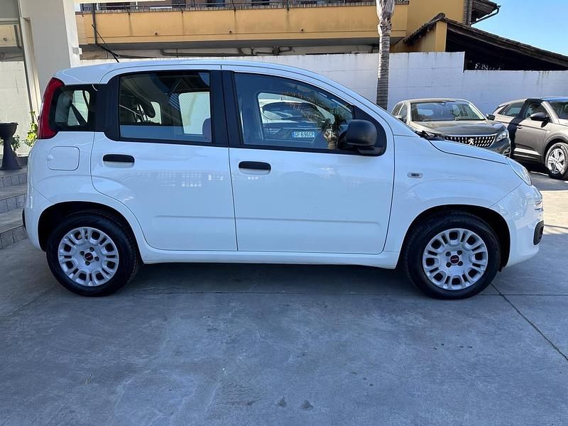 Usata Fiat Panda Easy 80 CV (58 kW) 2018 Bianco Utilitaria
