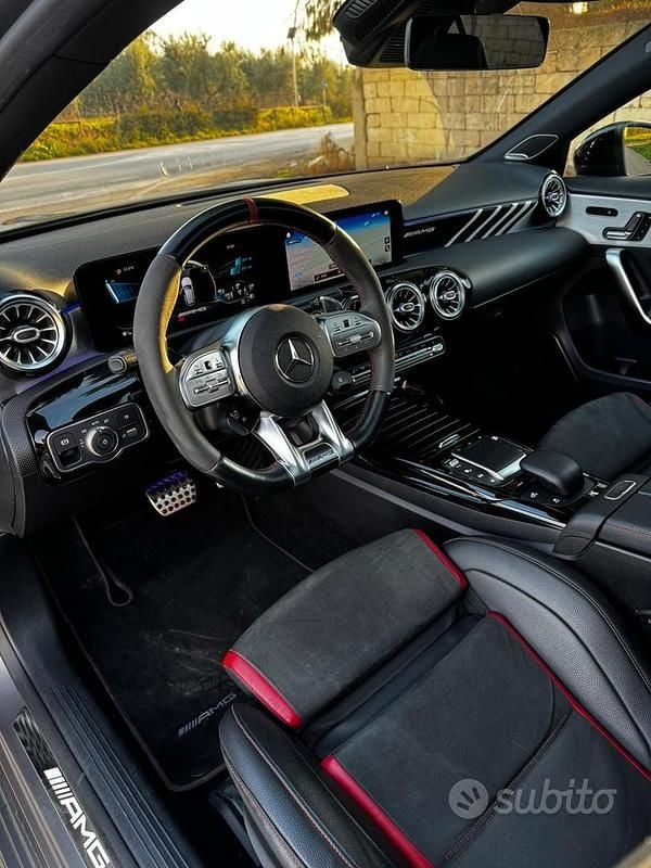 Usata Mercedes A45 AMG 421 CV (309 kW) 2021 Grigio Berlina