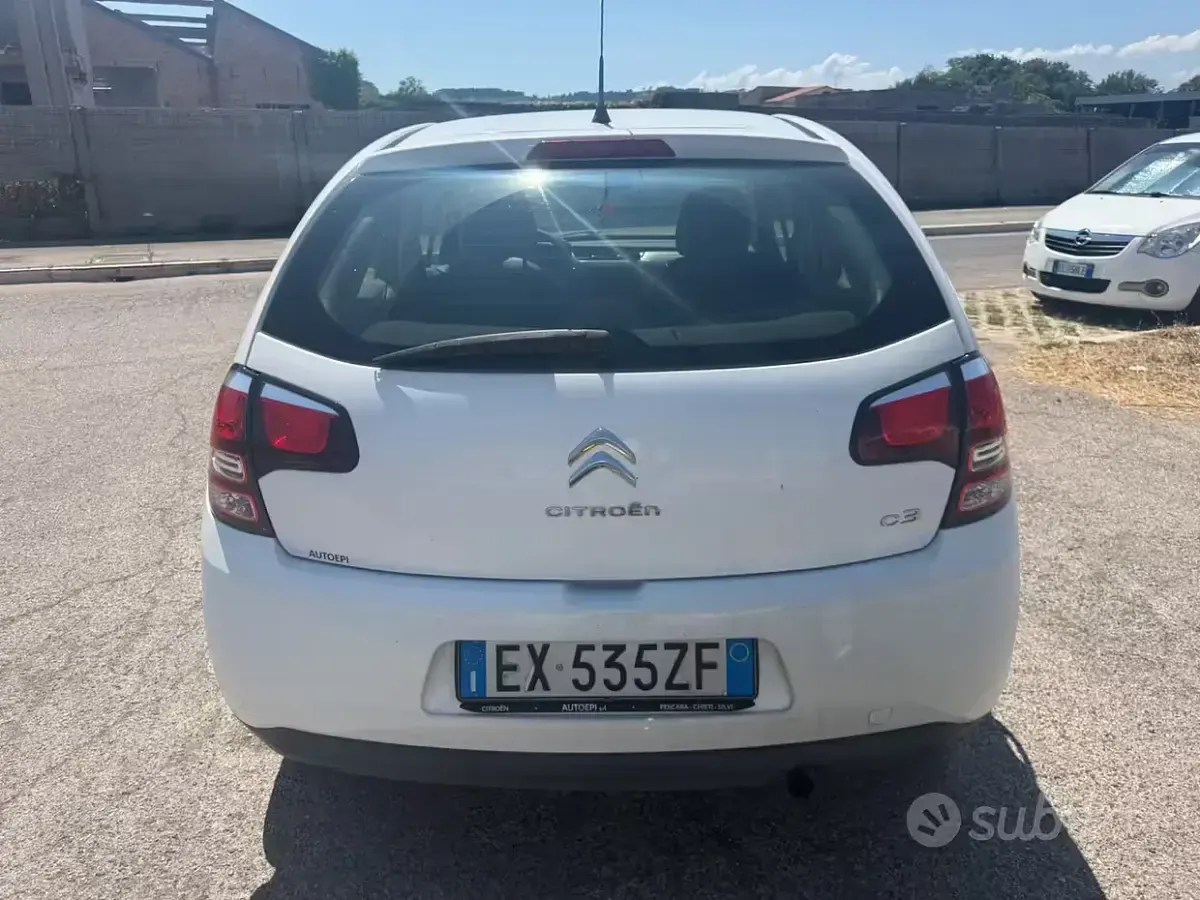 Usata Citroën C3 68 CV (50 kW) 2015 Bianco Berlina