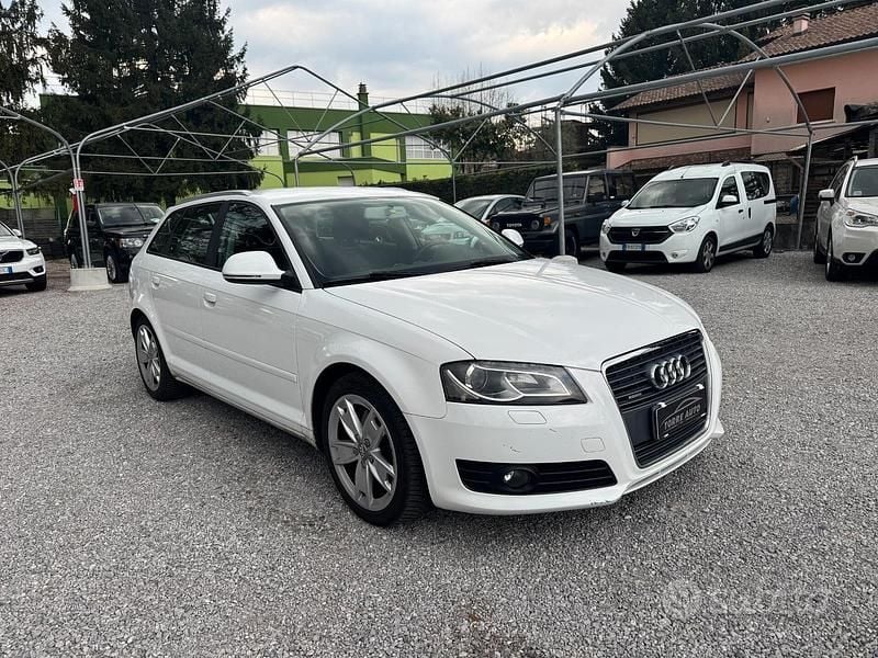 Usata Audi A3 Attraction 160 CV (117 kW) 2010 Bianco Utilitaria
