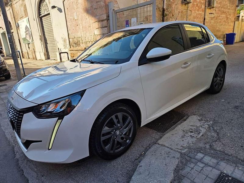 Usata Peugeot 208 Active 75 CV (55 kW) 2021 Bianco Utilitaria