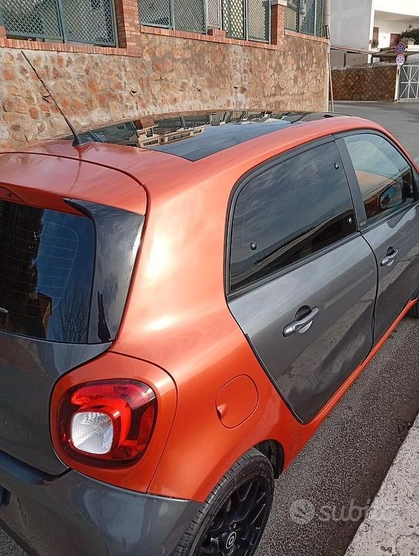 Usata Smart ForFour Prime 71 CV (52 kW) 2015 Grigio Utilitaria