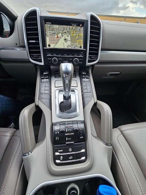 Usata Porsche Cayenne 239 CV (175 kW) 2010 SUV