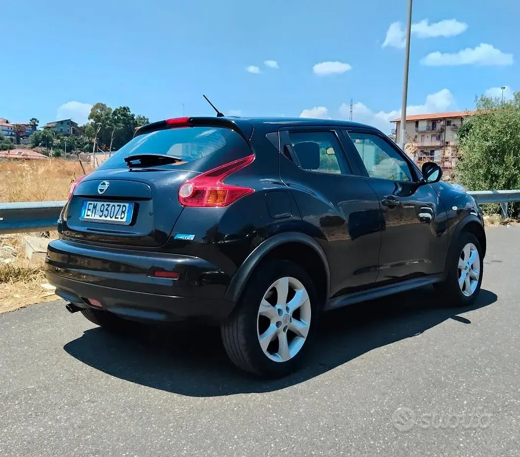 Usata Nissan Juke 110 CV (80 kW) 2012 Nero SUV