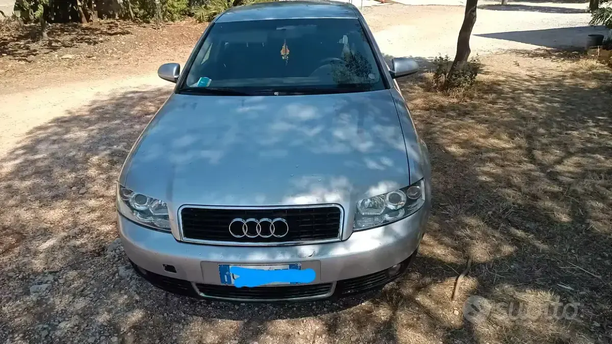 Usata Audi A4 2000 Grigio Berlina