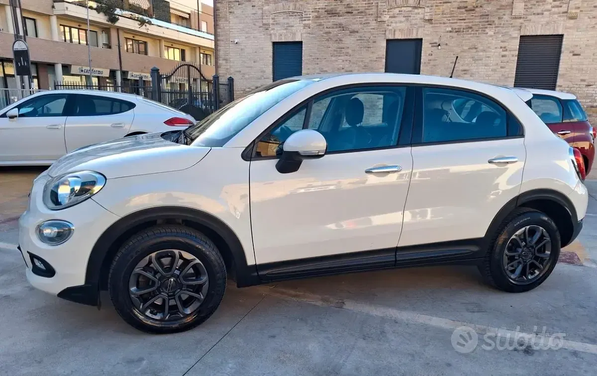 Usata Fiat 500X Lounge 120 CV (88 kW) 2016 Bianco SUV