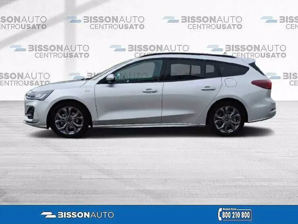 Usata Ford Focus ST-Line X 125 CV (91 kW) 2022 Argento Station wagon