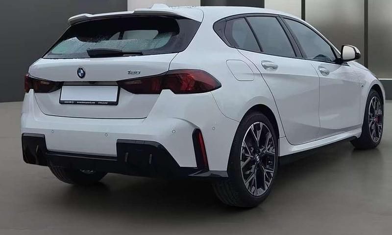 Usata BMW 120 M Sport 170 CV (125 kW) 2024 Bianco Utilitaria