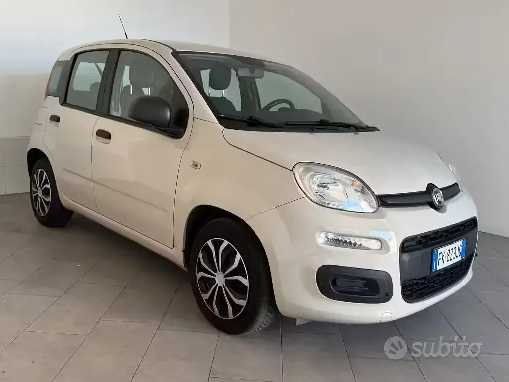 Usata Fiat Panda Lounge 69 CV (50 kW) 2017 Beige Utilitaria