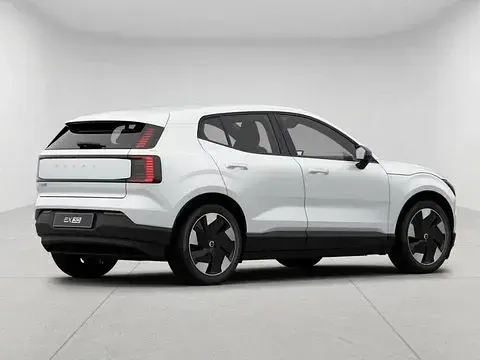 Nuova Volvo EX30 Plus 200 kW (272 CV) 2026 SUV