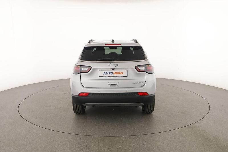 Usata Jeep Compass Limited 131 CV (96 kW) 2022 Argento SUV