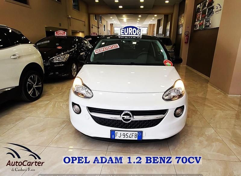Usata Opel Adam 70 CV (51 kW) 2017 Bianco Utilitaria