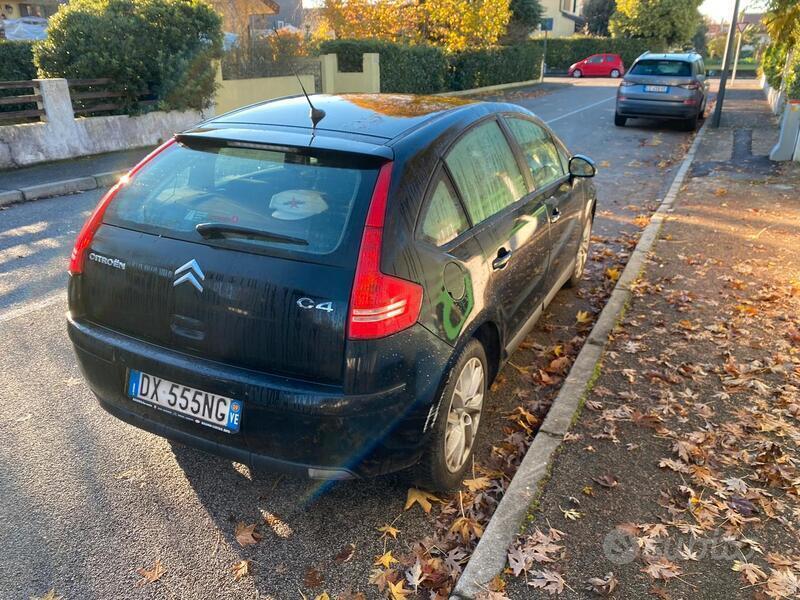 Usato 2009 Citroën C4 Benzin (5.500 €)