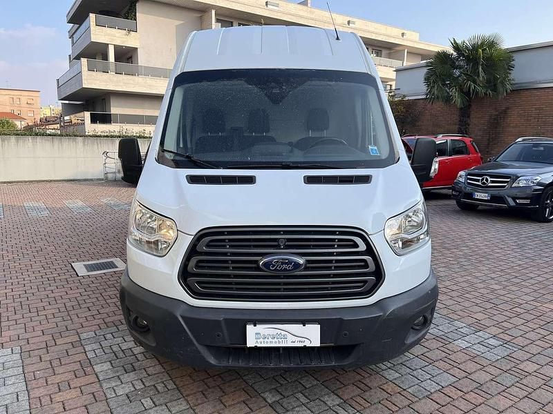 Usata Ford Transit 131 CV (96 kW) 2017 Bianco Furgone