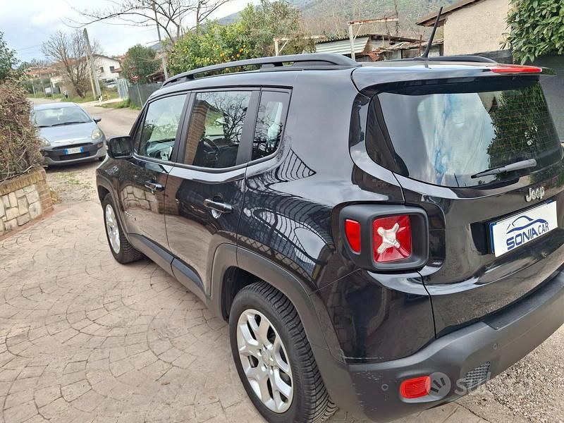 Usata Jeep Renegade Longitude 120 CV (88 kW) 2016 Nero SUV