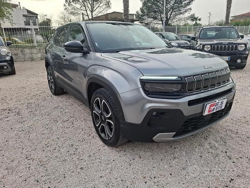 Usata Jeep Avenger Summit 101 CV (74 kW) 2023 Grigio SUV