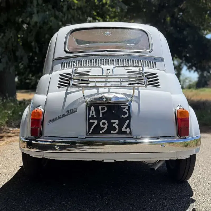 Usata Fiat 500 18 CV (13 kW) 1963 Utilitaria