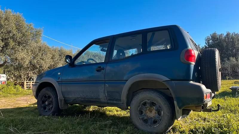 Usata Nissan Terrano 101 CV (74 kW) 2001 Blu SUV