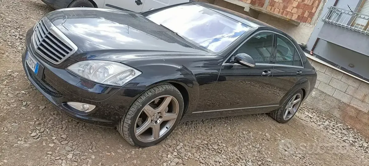 Usata Mercedes 320 235 CV (172 kW) 2008 Nero Berlina