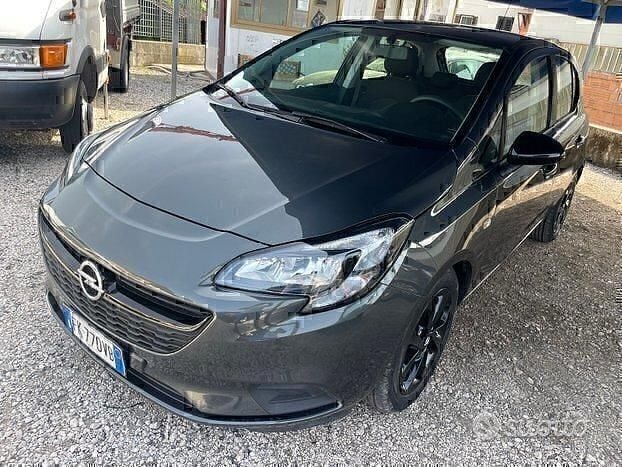 Usata Opel Corsa 75 CV (55 kW) 2017 Grigio Utilitaria
