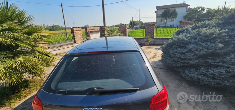 Usata Audi A3 115 CV (84 kW) 2004 Grigio Berlina