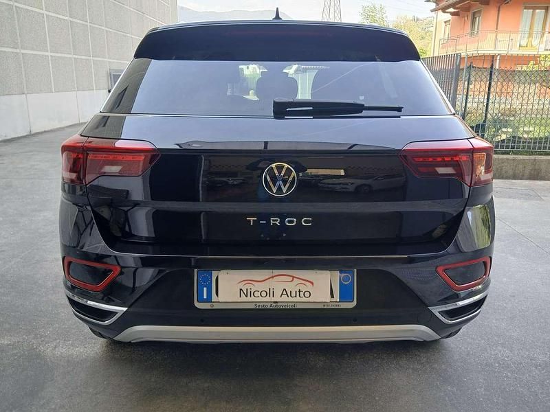 Usata VW T-Roc 150 CV (110 kW) 2024 Nero SUV