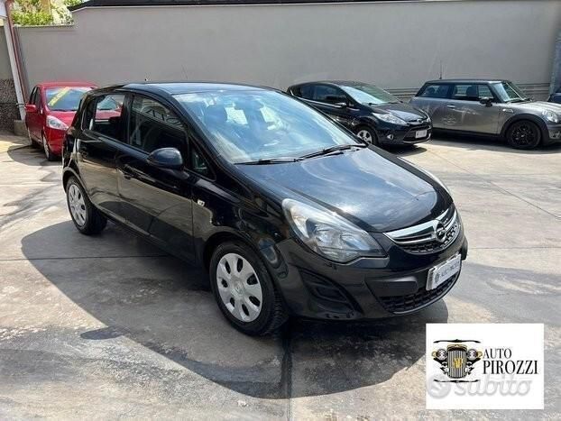 Usata Opel Corsa 75 CV (55 kW) 2014 Nero Utilitaria