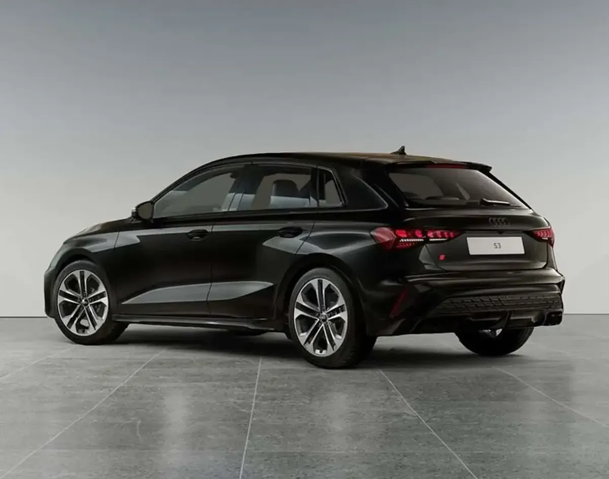Nuova Audi S3 Ambiente 333 CV (244 kW) 2026 Nero Berlina