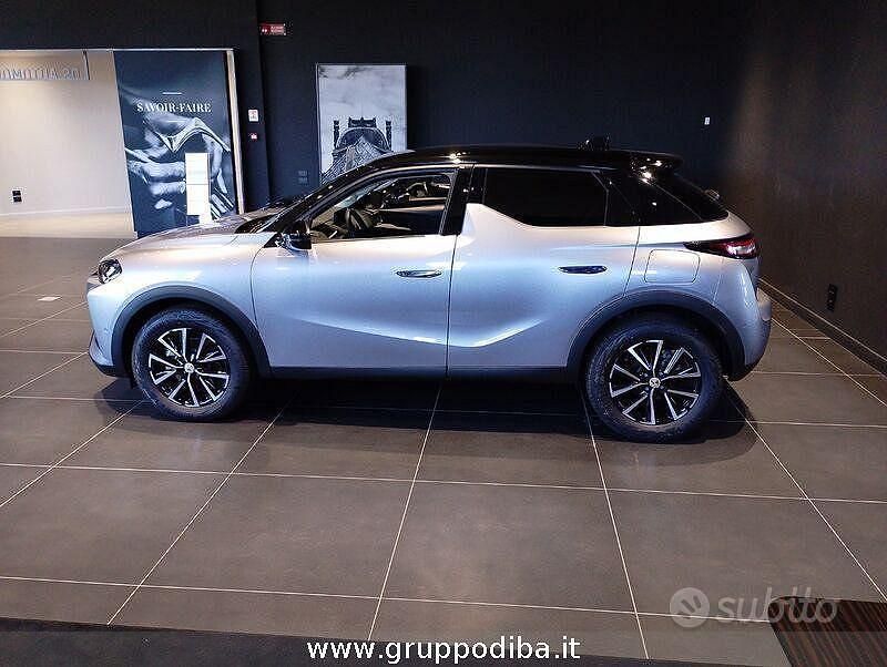 Nuova DS Automobiles DS3 2025 Grigio