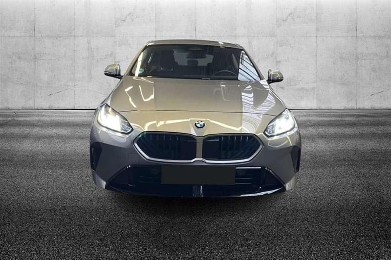 Usata BMW 120 M Sport 156 CV (114 kW) 2024 Grigio Utilitaria