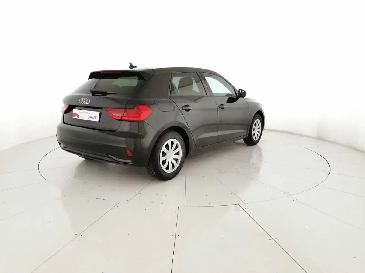 Brugt Audi A1 Sportback Business 116 HK (85 kW) 2025 Sort Hatchback