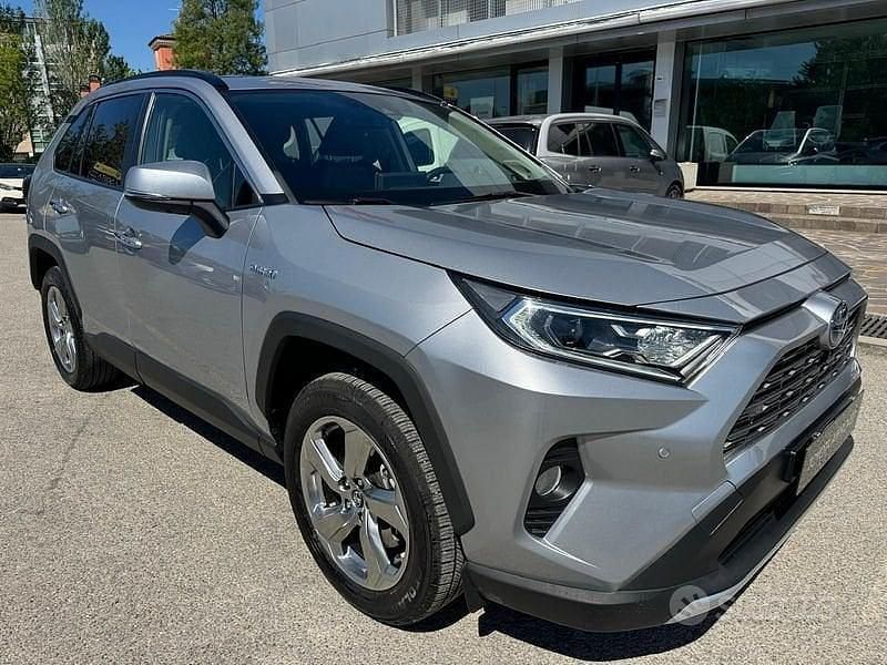 Usata Toyota RAV4 Hybrid Lounge 218 CV (160 kW) 2019 Other SUV