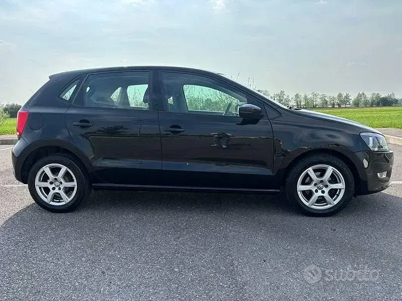 Usata VW Polo 75 CV (55 kW) 2012 Nero Utilitaria