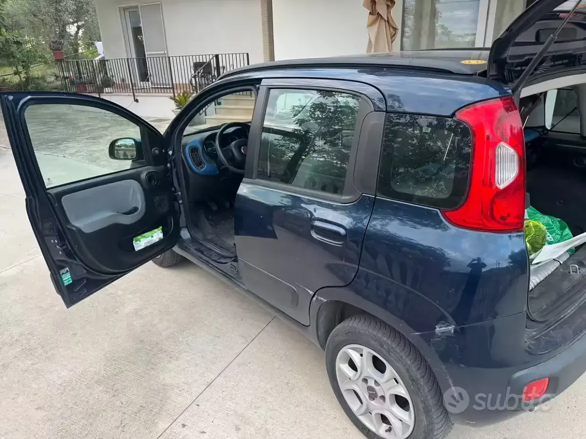 Usata Fiat Panda 85 CV (62 kW) 2014 Blu Utilitaria