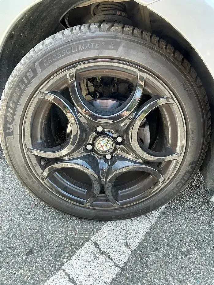 Usata Alfa Romeo MiTo Progression 105 CV (77 kW) 2012 Grigio Utilitaria