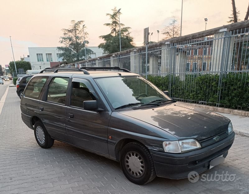 Usata Ford Escort 73 CV (53 kW) 1992 Station wagon