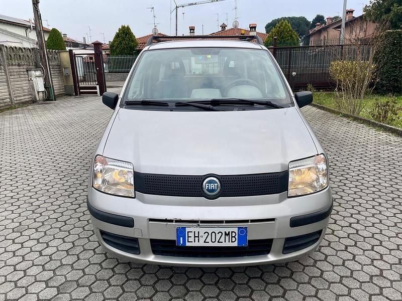 Usata Fiat Panda Active 54 CV (39 kW) 2007 Argento Utilitaria