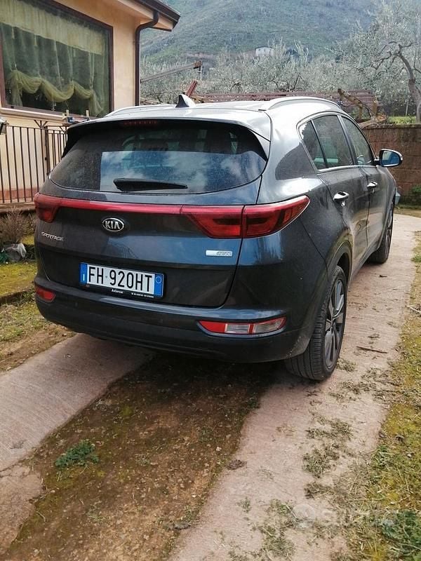 Usata Kia Sportage 141 CV (103 kW) 2017 Grigio SUV