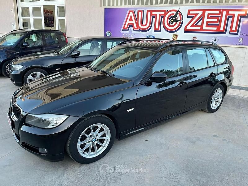 Usata BMW 320 177 CV (130 kW) 2010 Nero Station wagon