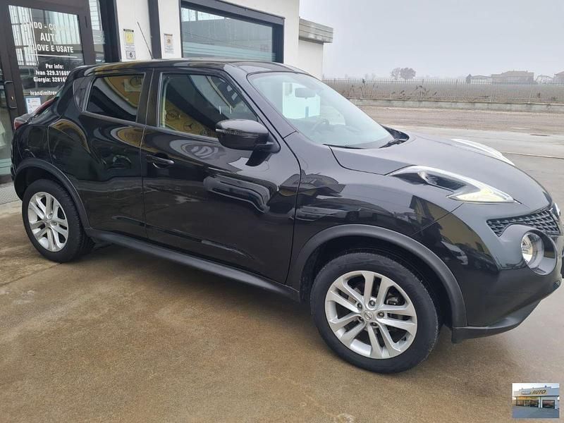 Usata Nissan Juke Acenta 117 CV (86 kW) 2019 Grigio scuro SUV
