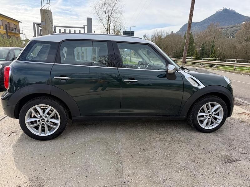 Usata Mini Cooper Countryman 122 CV (89 kW) 2014 Verde SUV