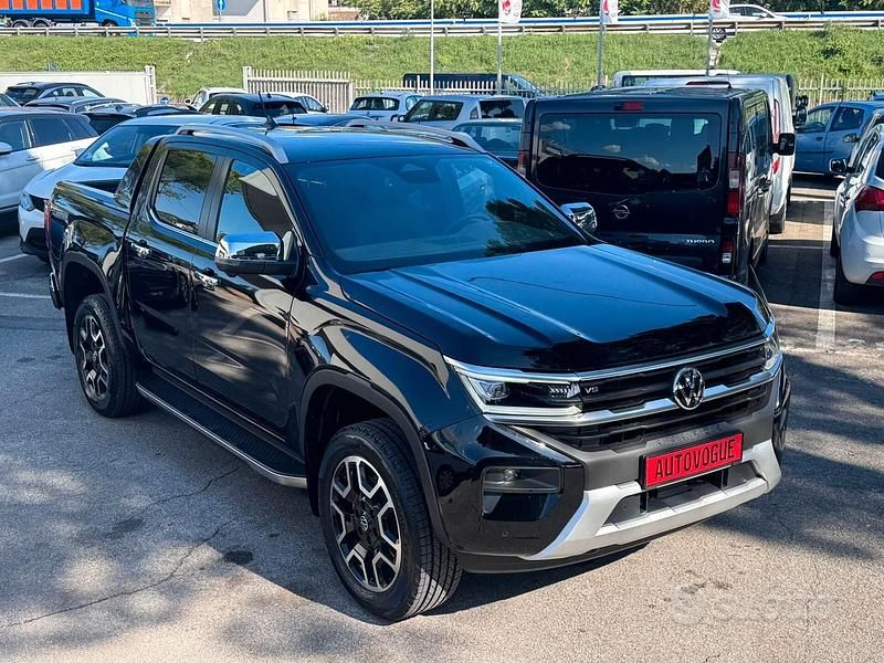 Nuova VW Amarok Aventura 241 CV (177 kW) 2025 Nero Pick-up