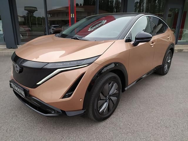 Bronzo Usata 2022 Nissan Ariya Evolve SUV | 43.500 € - Immagine 1/4