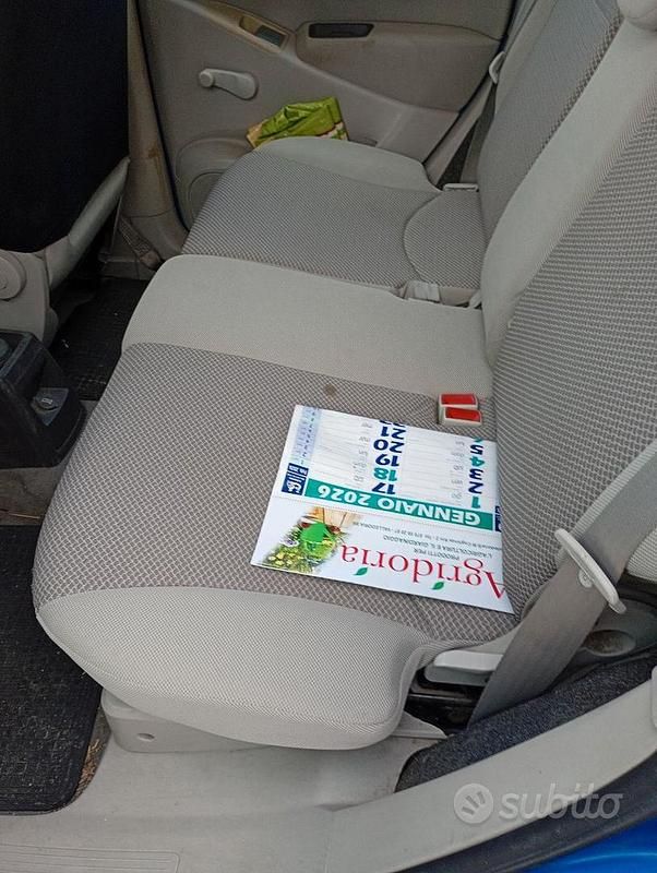 Usata Fiat Idea 2005 Grigio Monovolume